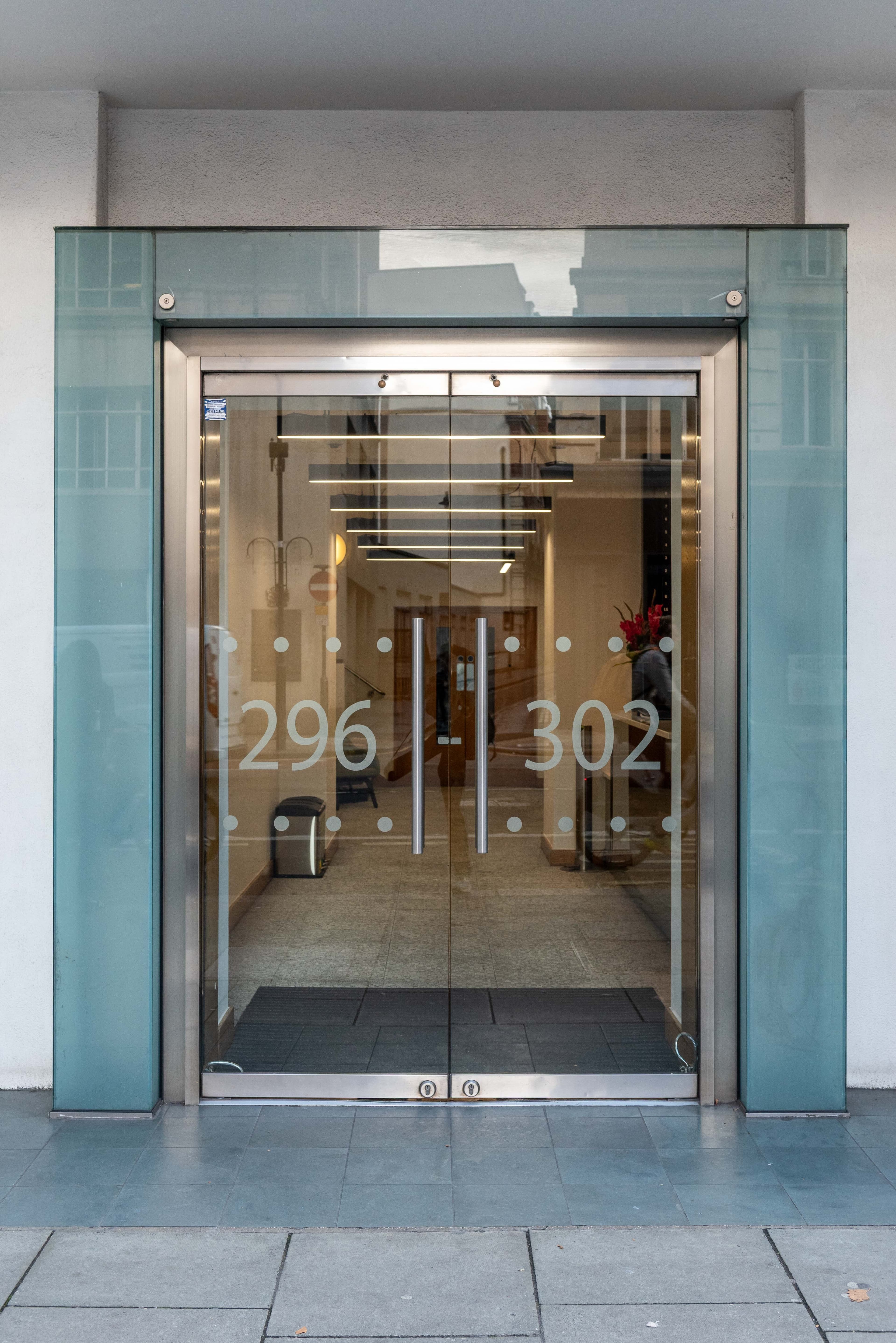 Photo of eOffice Holborn, Meeting Room For Up To 10 People