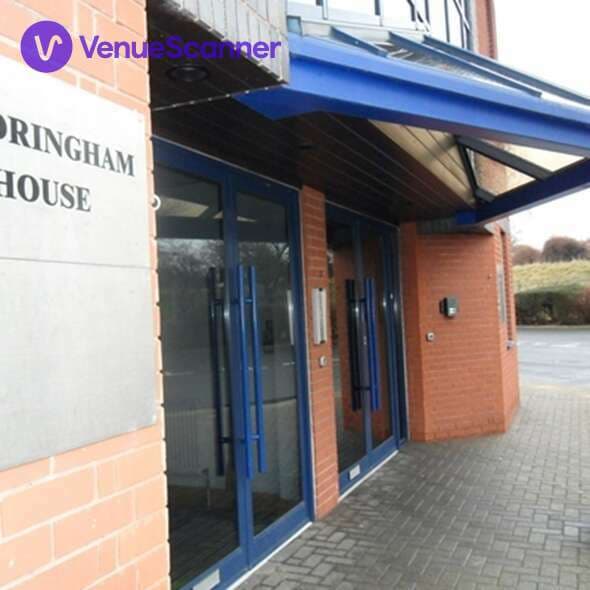 Adelaide SH, Heritage Gate photo #1