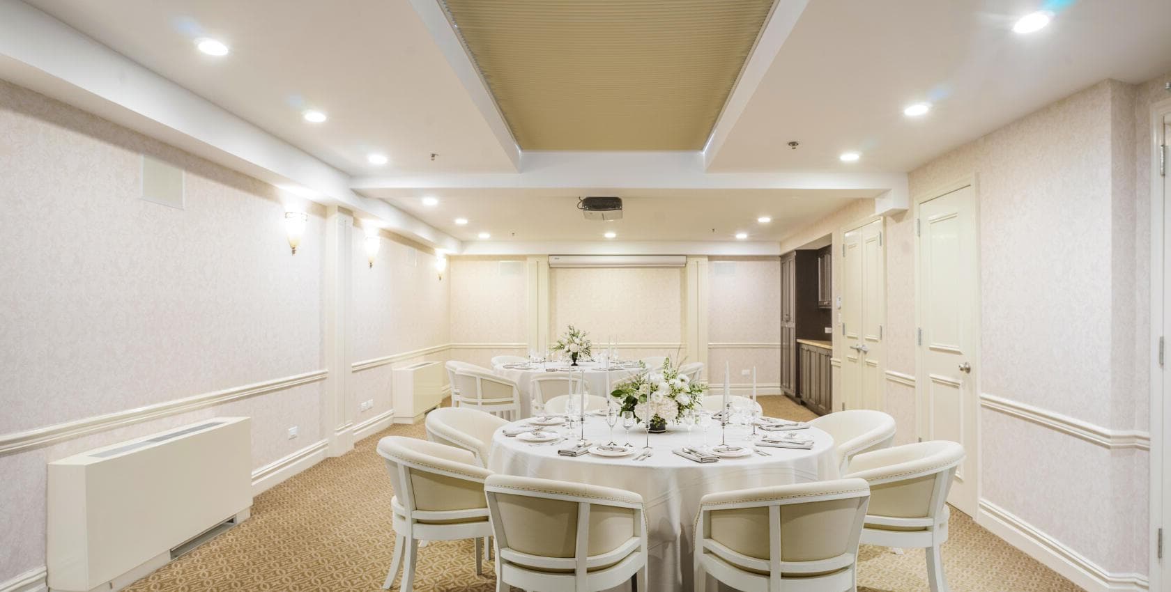 Penthouse Salon And Terrace, The Lucerne photo #1