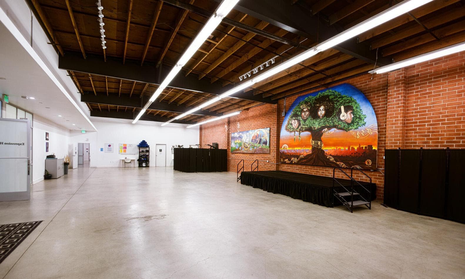 Event/Exhibition Hall, New Earth Organization photo #1