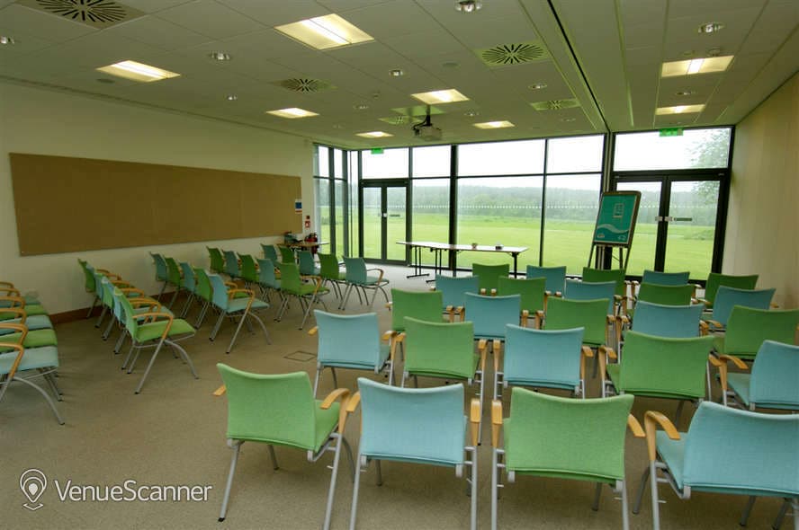 Hudson 2, Roffey Park photo #1