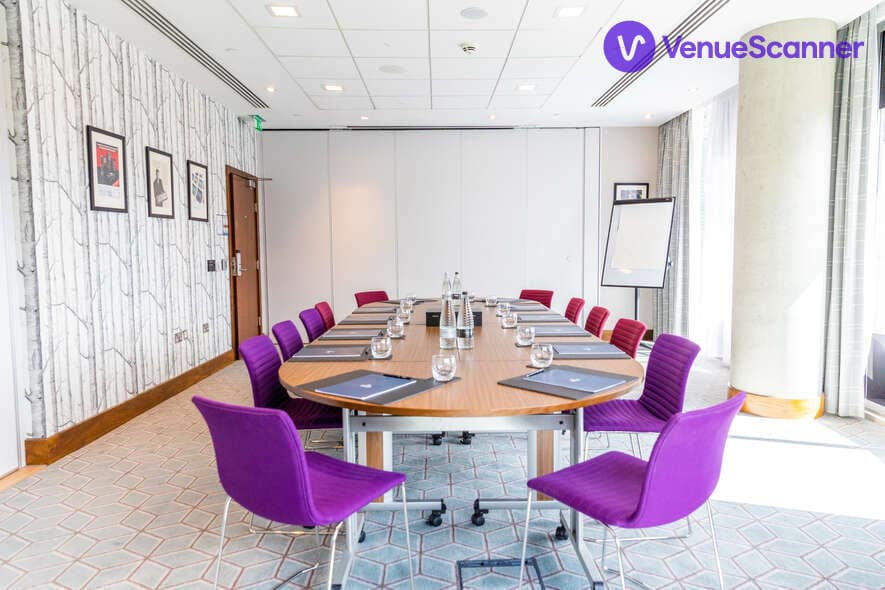 Not A Wind Up, Hilton Bournemouth photo #3