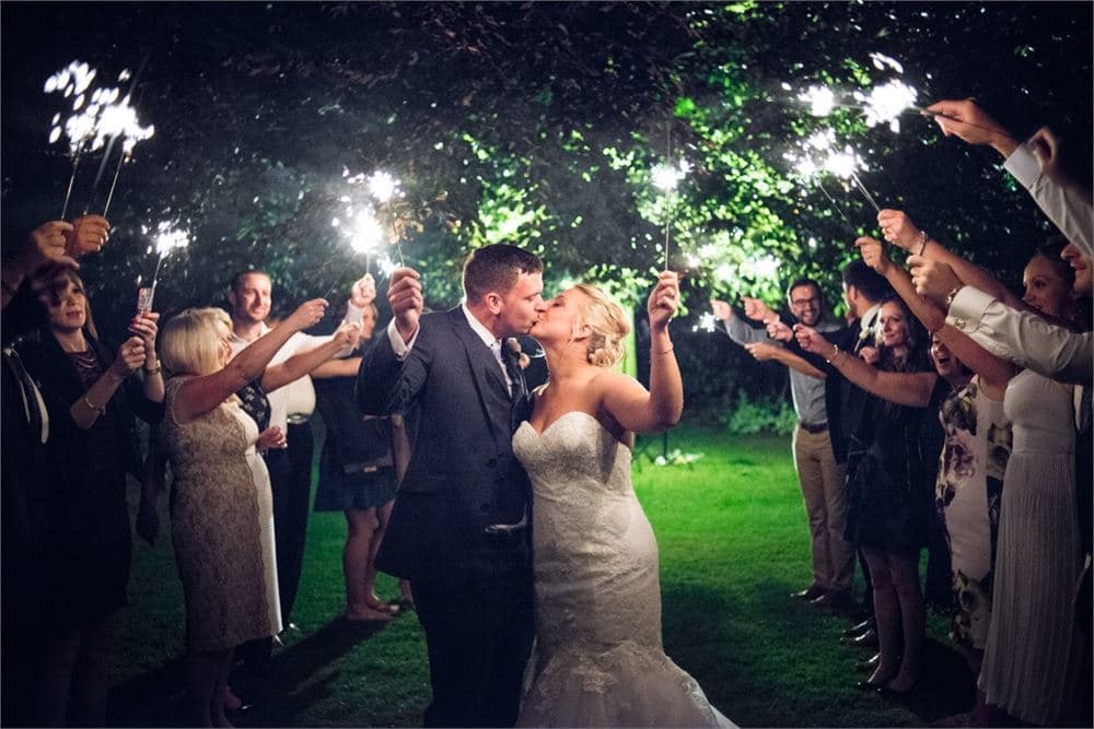 Exclusive Hire, Fennes photo #4
