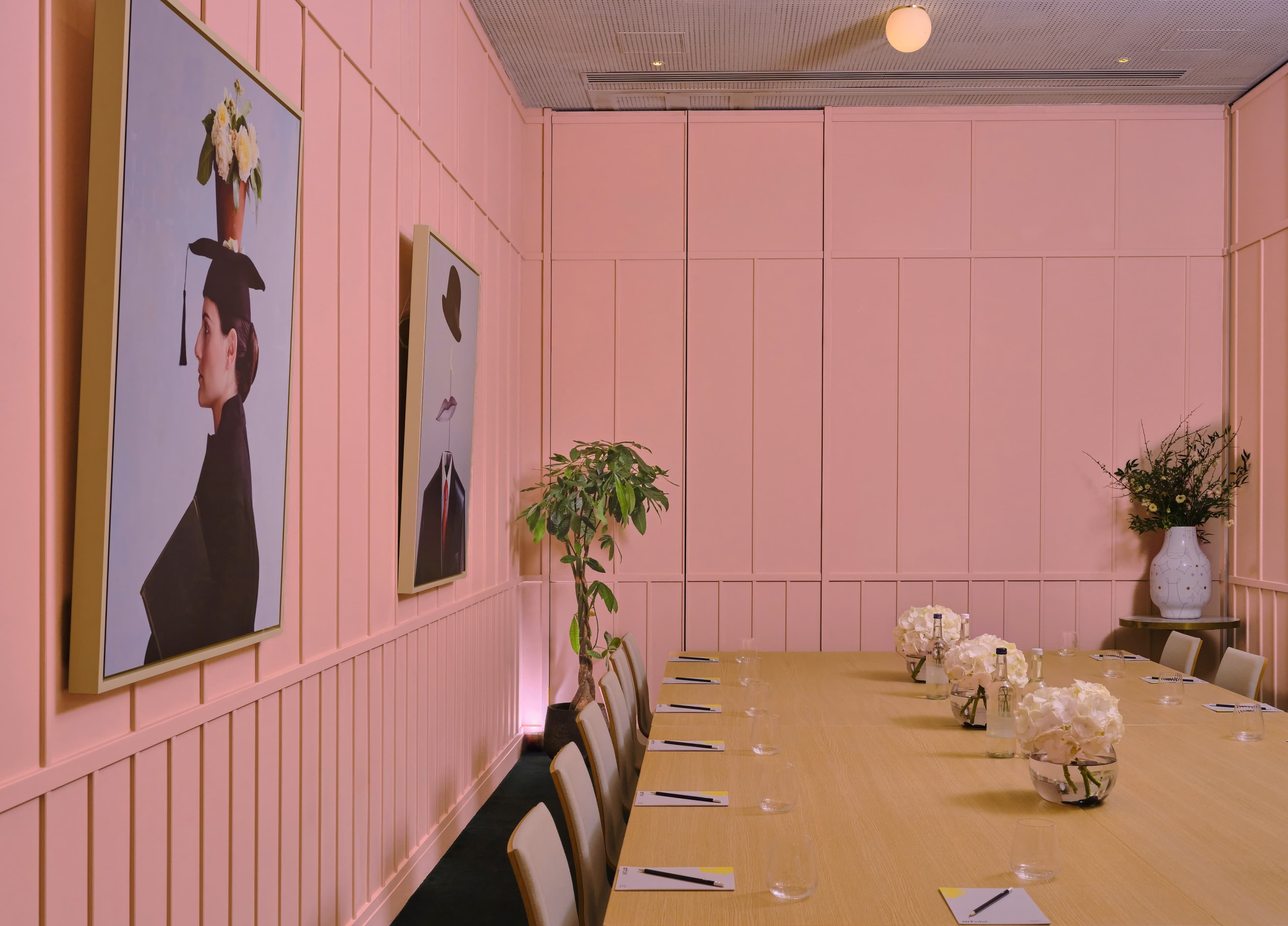 Creative Room 3, Art’otel London Battersea photo #17