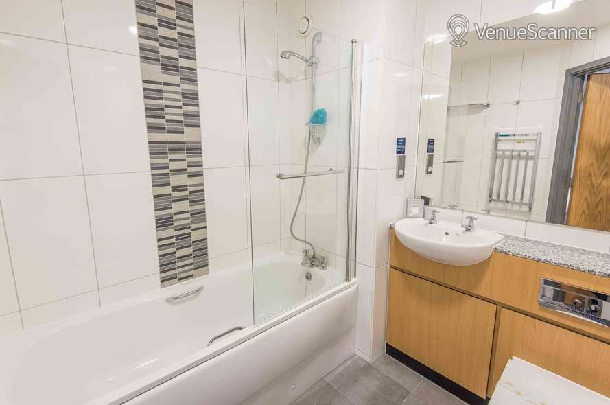 Accommodation Rooms, Bisham Abbey photo #2