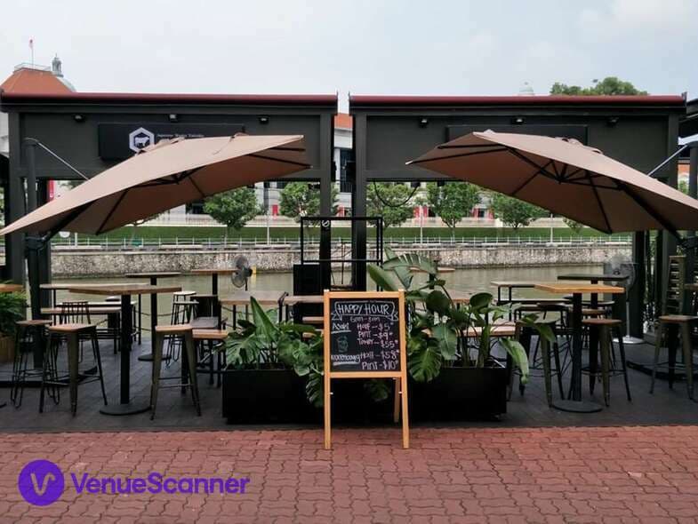 Exclusive Hire, Aburiya photo #2