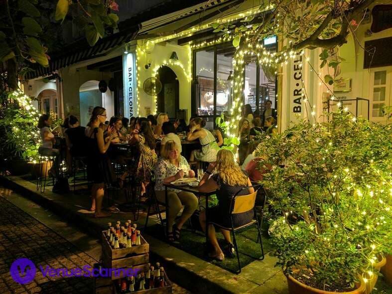 Excusive Hire, Bar-Celona photo #2