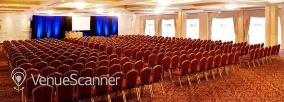 Merrion Suite, Red Cow Moran Hotel photo #3