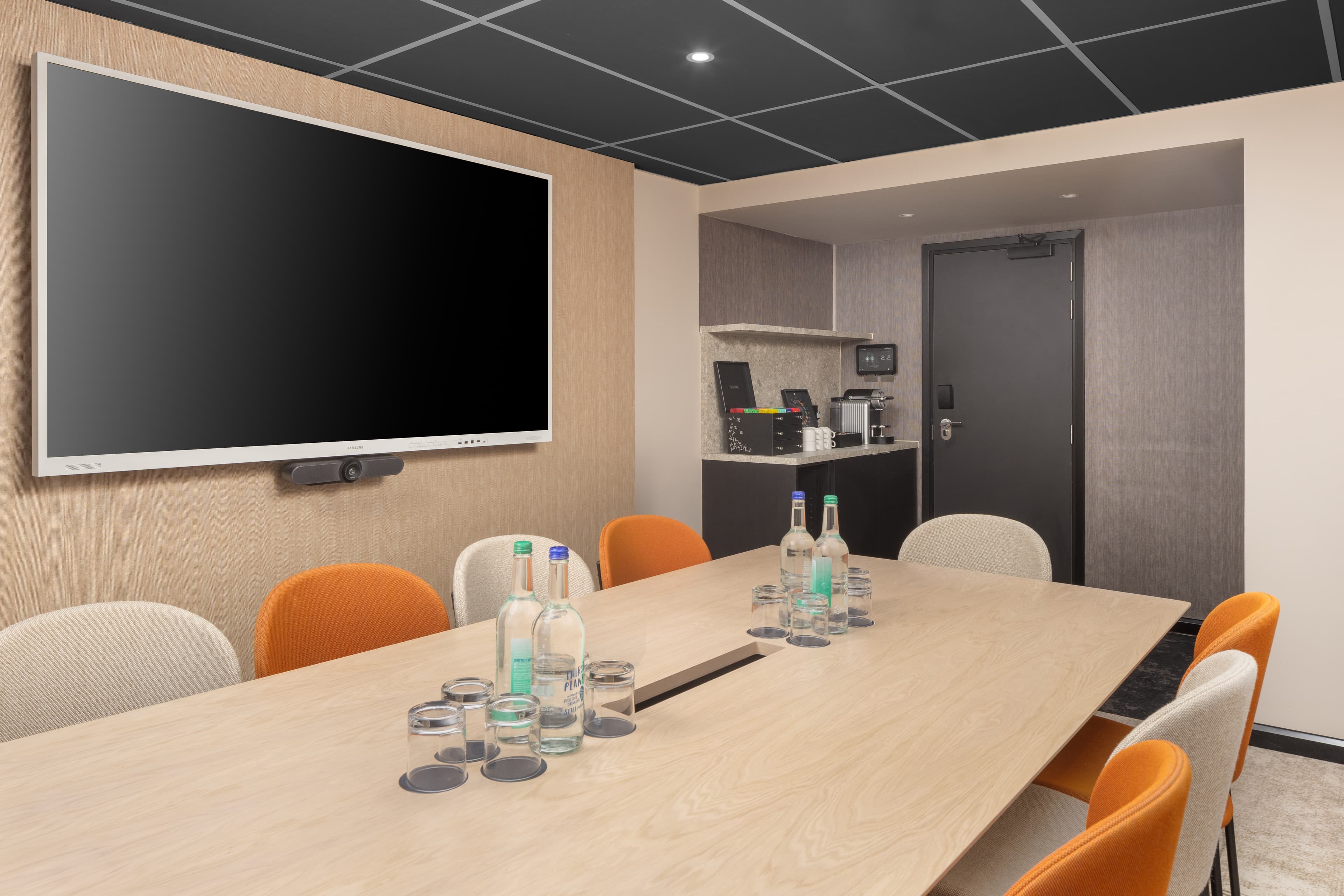 Regents Park Meeting Room, Mercure London Earls Court Hotel & Conference Centre photo #3