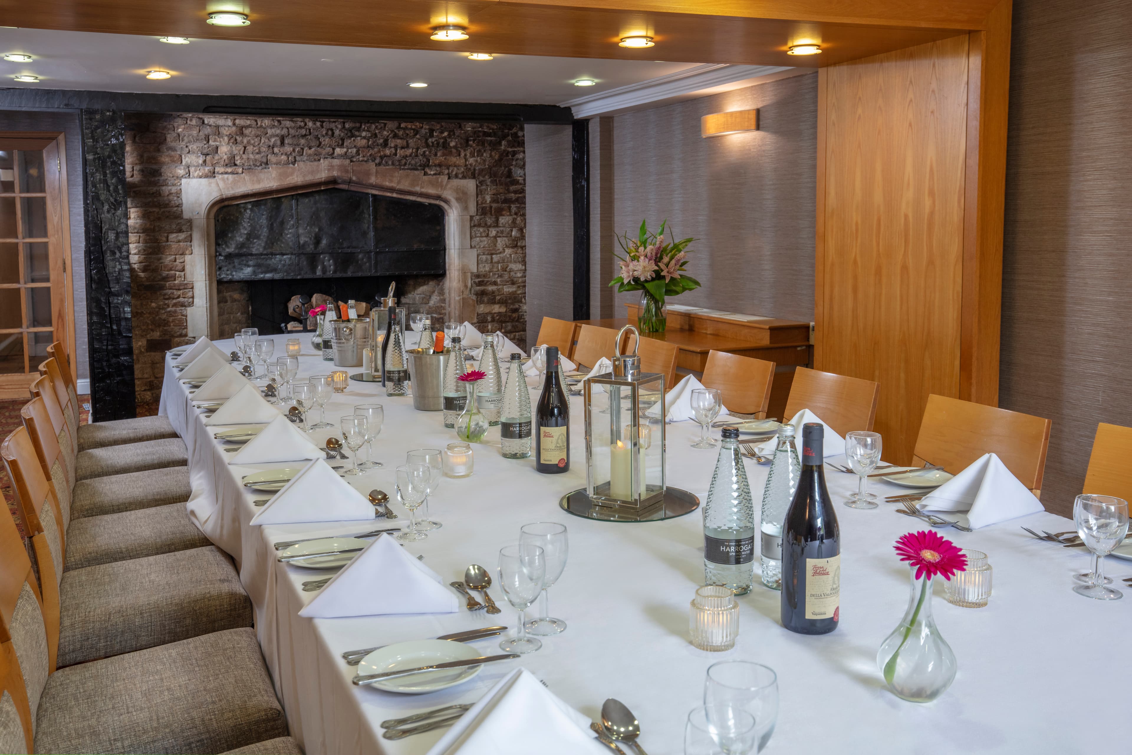 Oxford Belfry Hotel, Brimpton photo #2