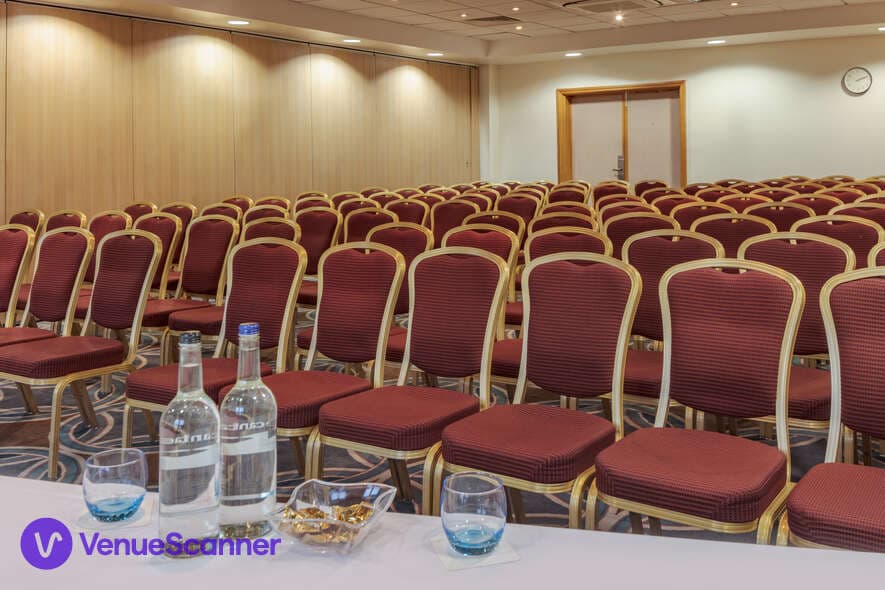 Lincoln Room, Oxford Belfry Hotel photo #1