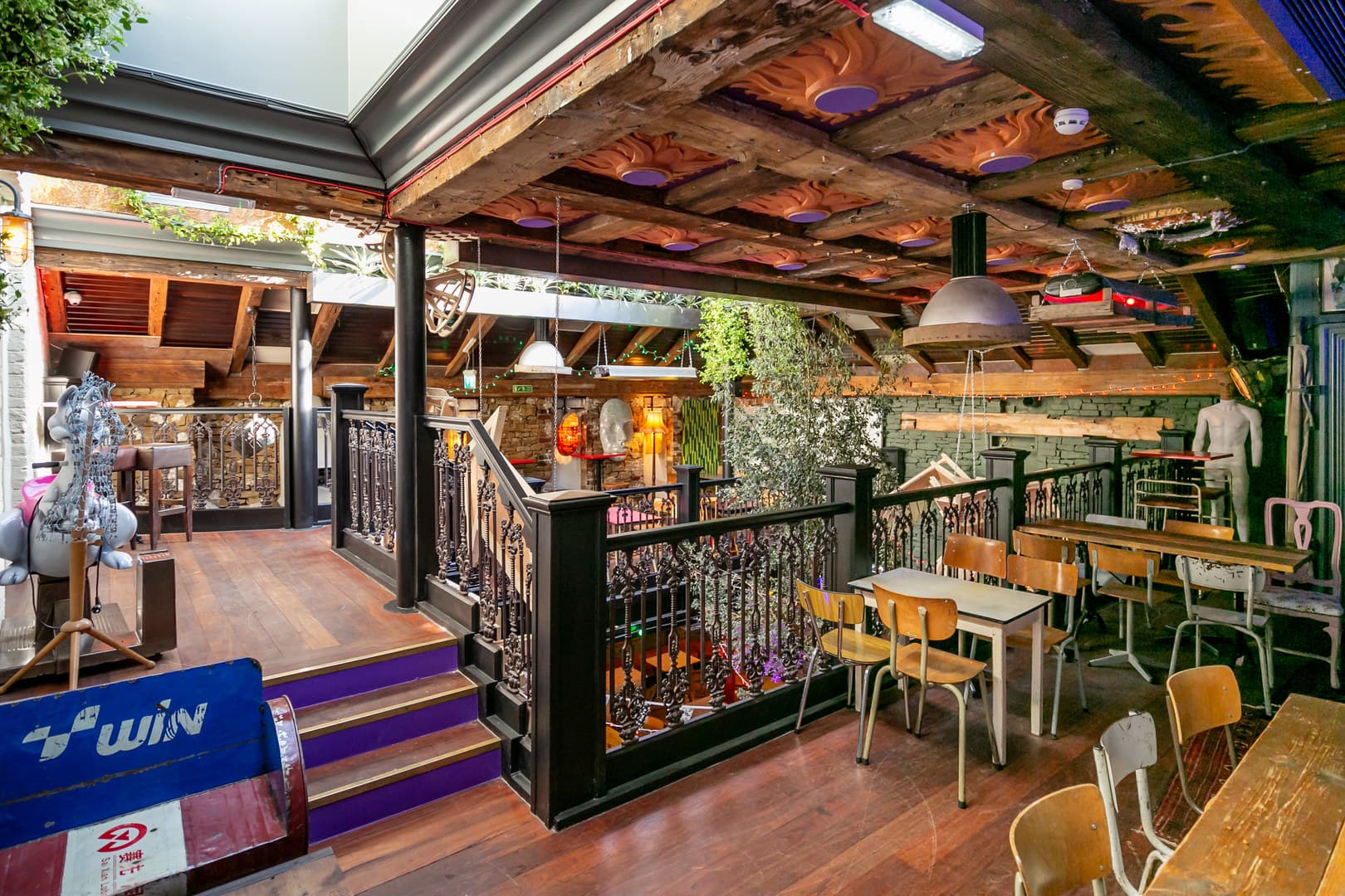 Private Upstairs Room, The Owl & Hitchhiker photo #5