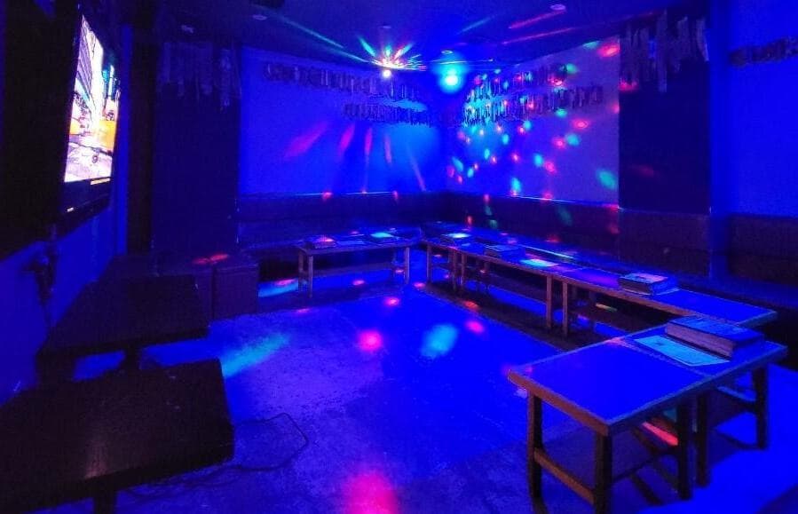 Karaoke Room 4