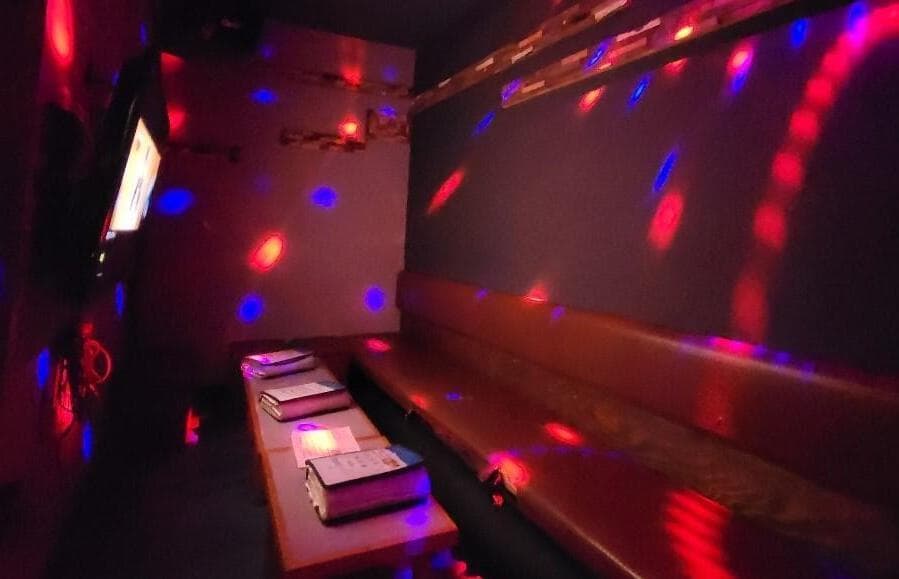 Karaoke Room 9