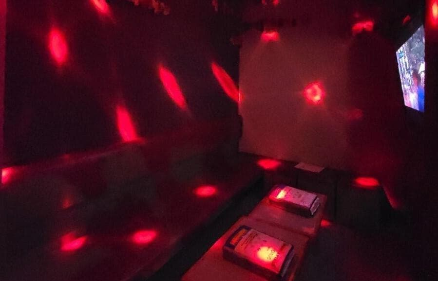 Karaoke Room 10