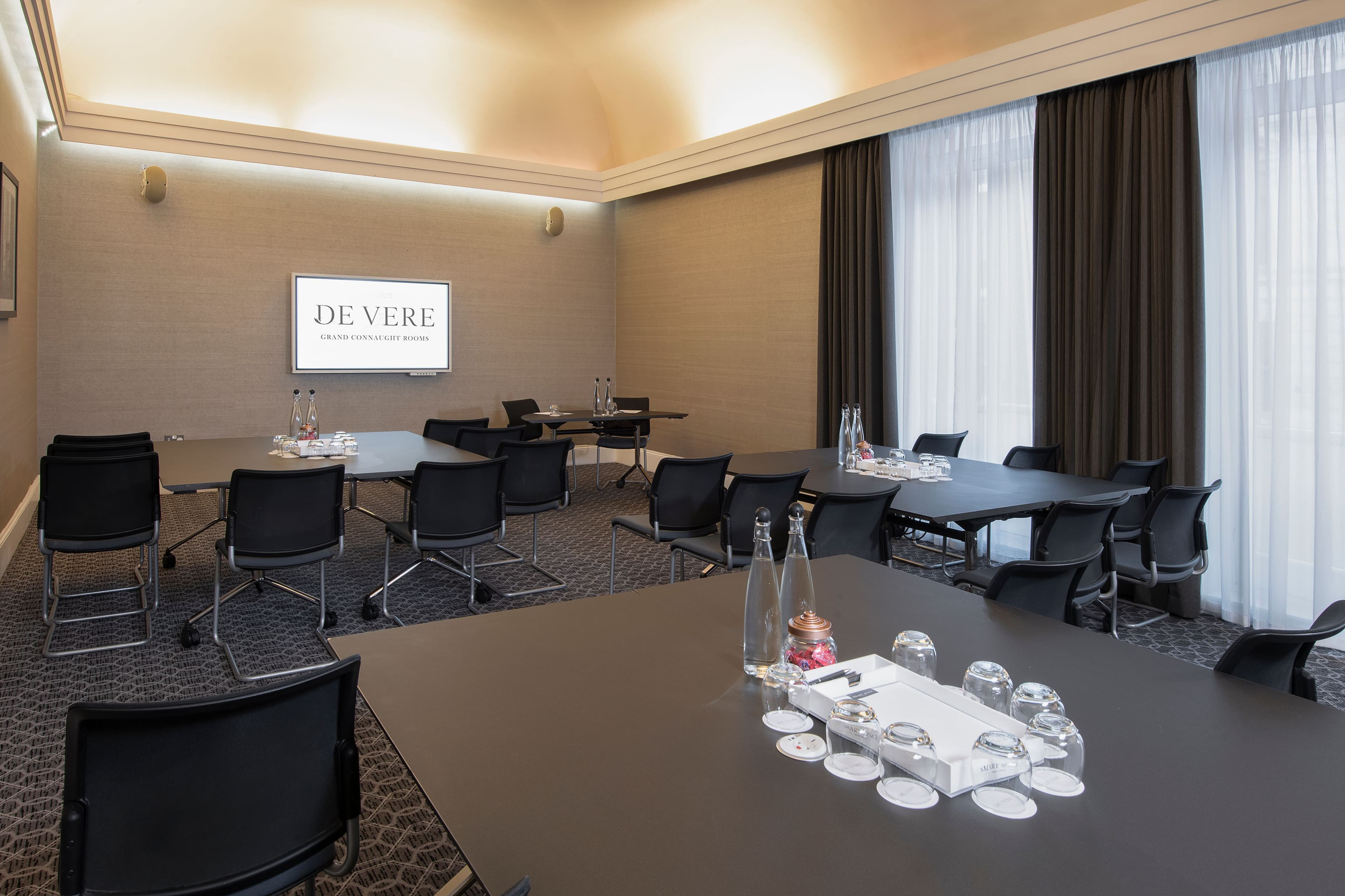 De Vere - Grand Connaught Rooms, Oxford photo #2