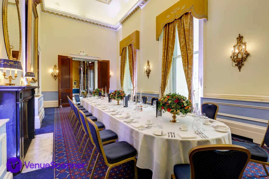 St James 1 & 2, 116 Pall Mall photo #1