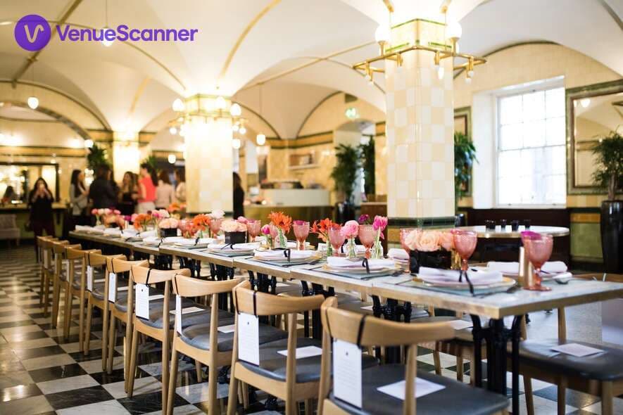 Café Duke, 116 Pall Mall photo #3