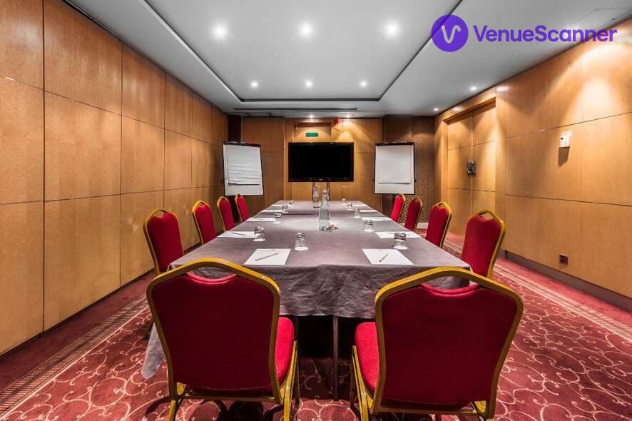 Chamber II, Courthouse Hotel Soho photo #2