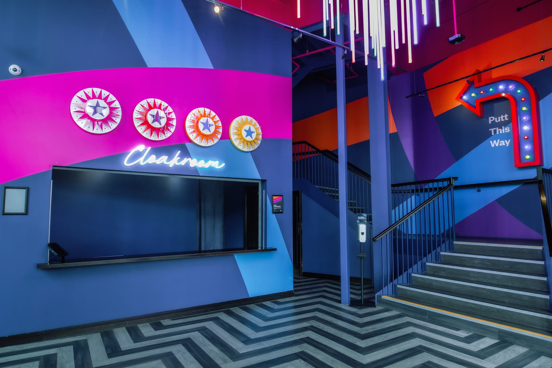 Puttshack Lakeside photo #2