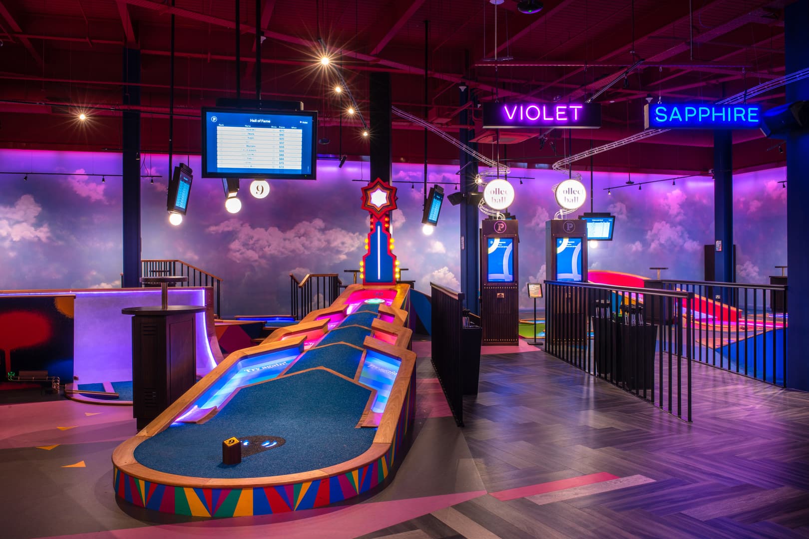 Sapphire Private Room, Puttshack Lakeside photo #9