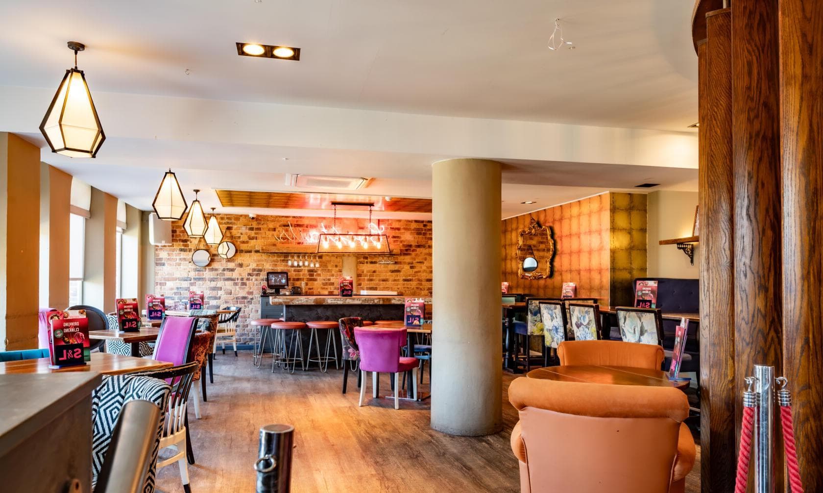 Chill Out Area, Slug & Lettuce, The Square Bournemouth photo #2