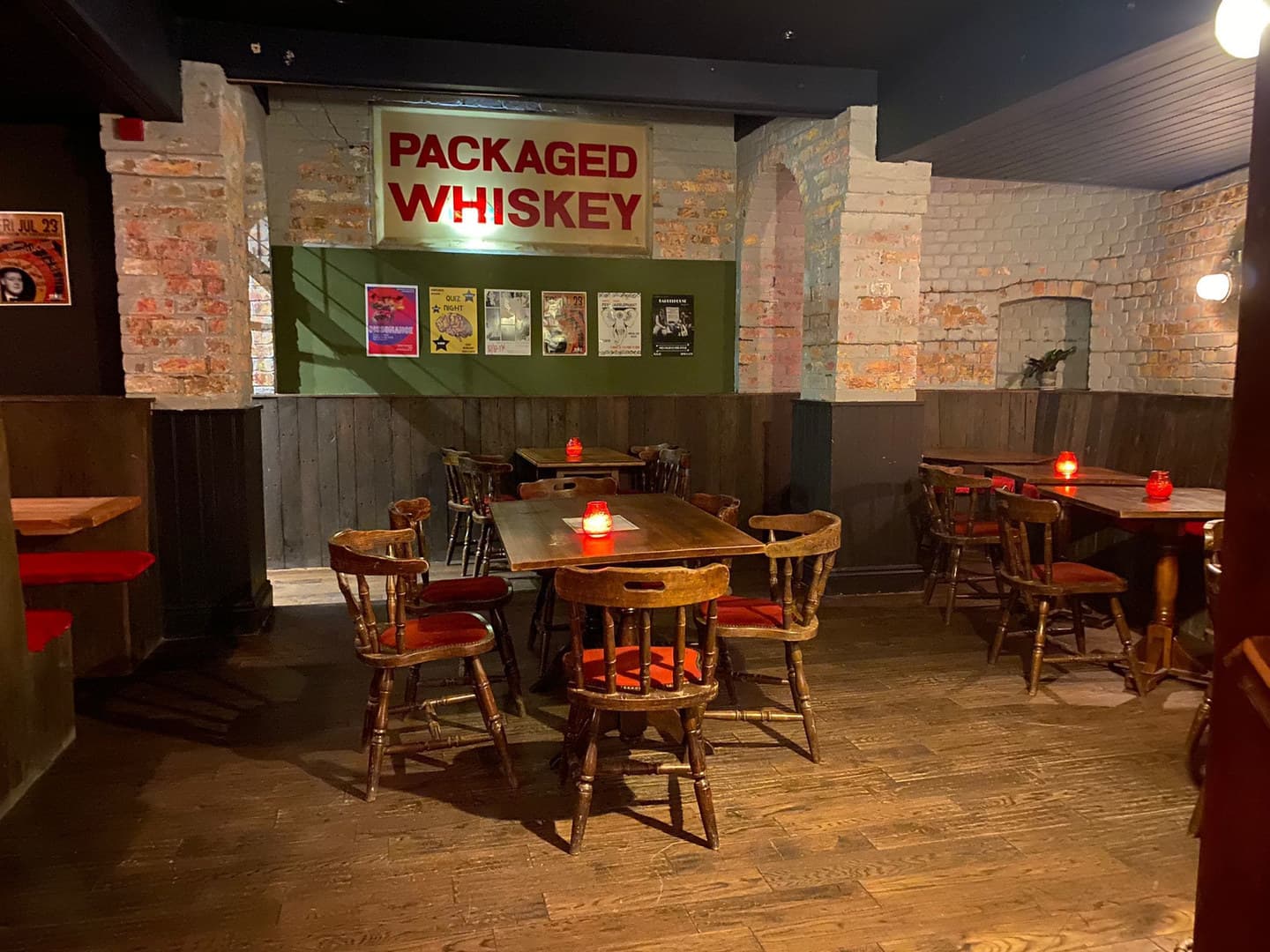 Pub/Diner, Barrelhouse photo #15