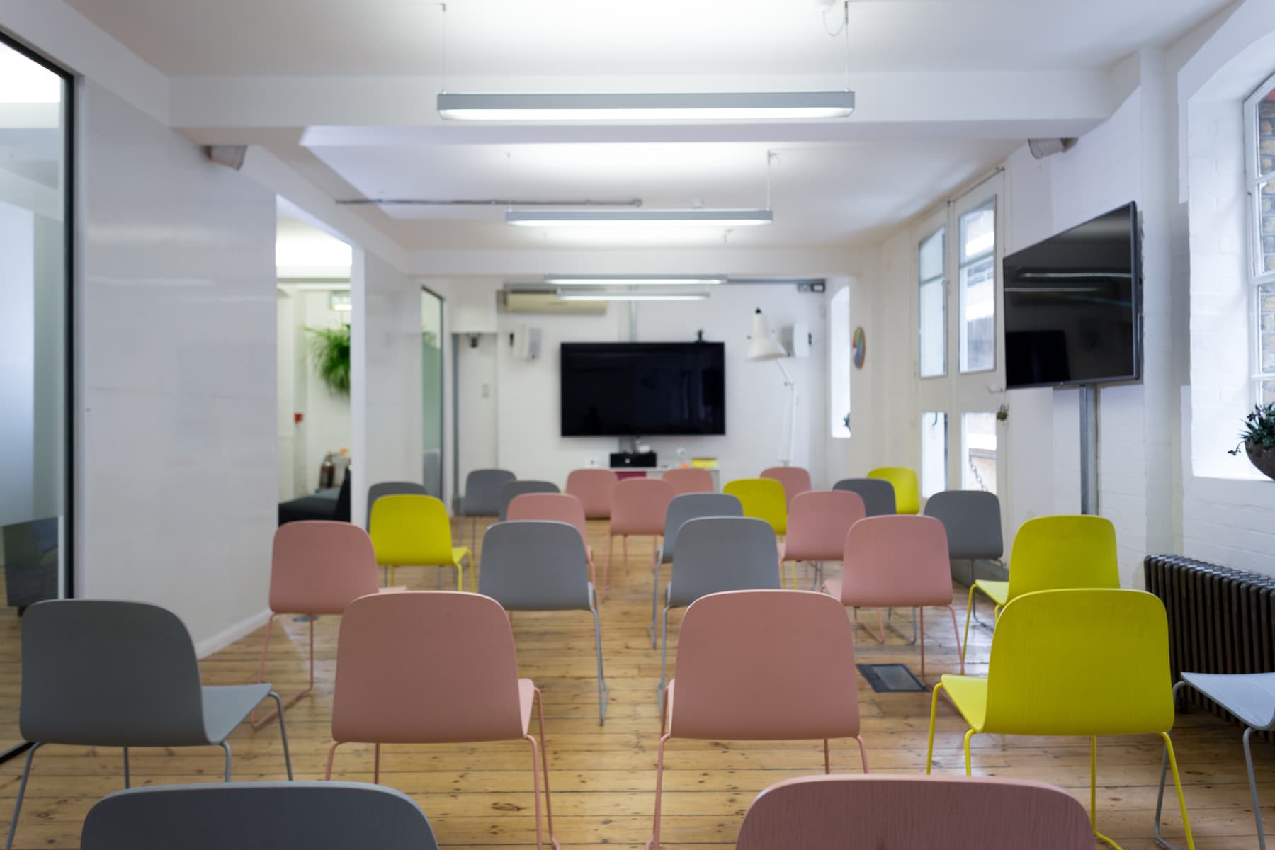 Sutherland Labs, The Warehouse & Snug photo #2