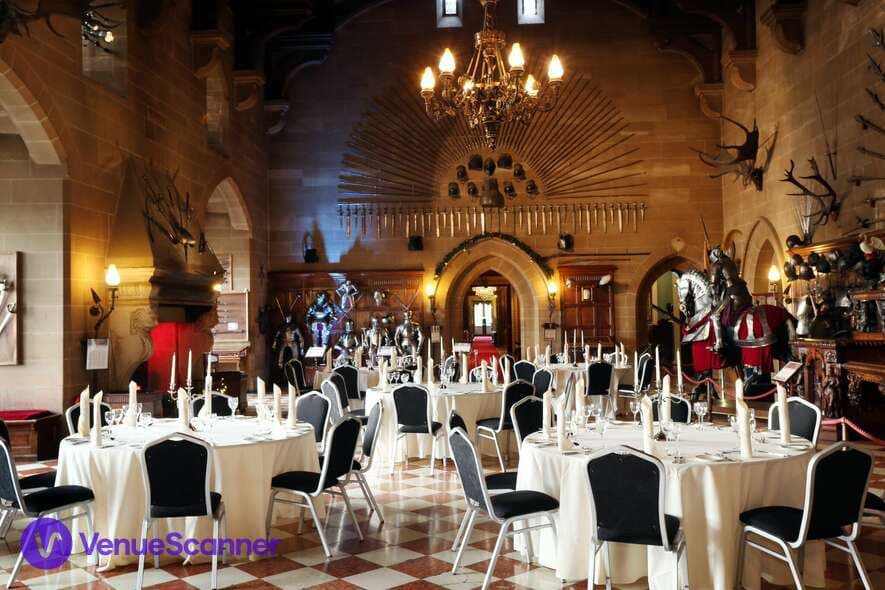 Great Hall, Warwick Castle photo #2