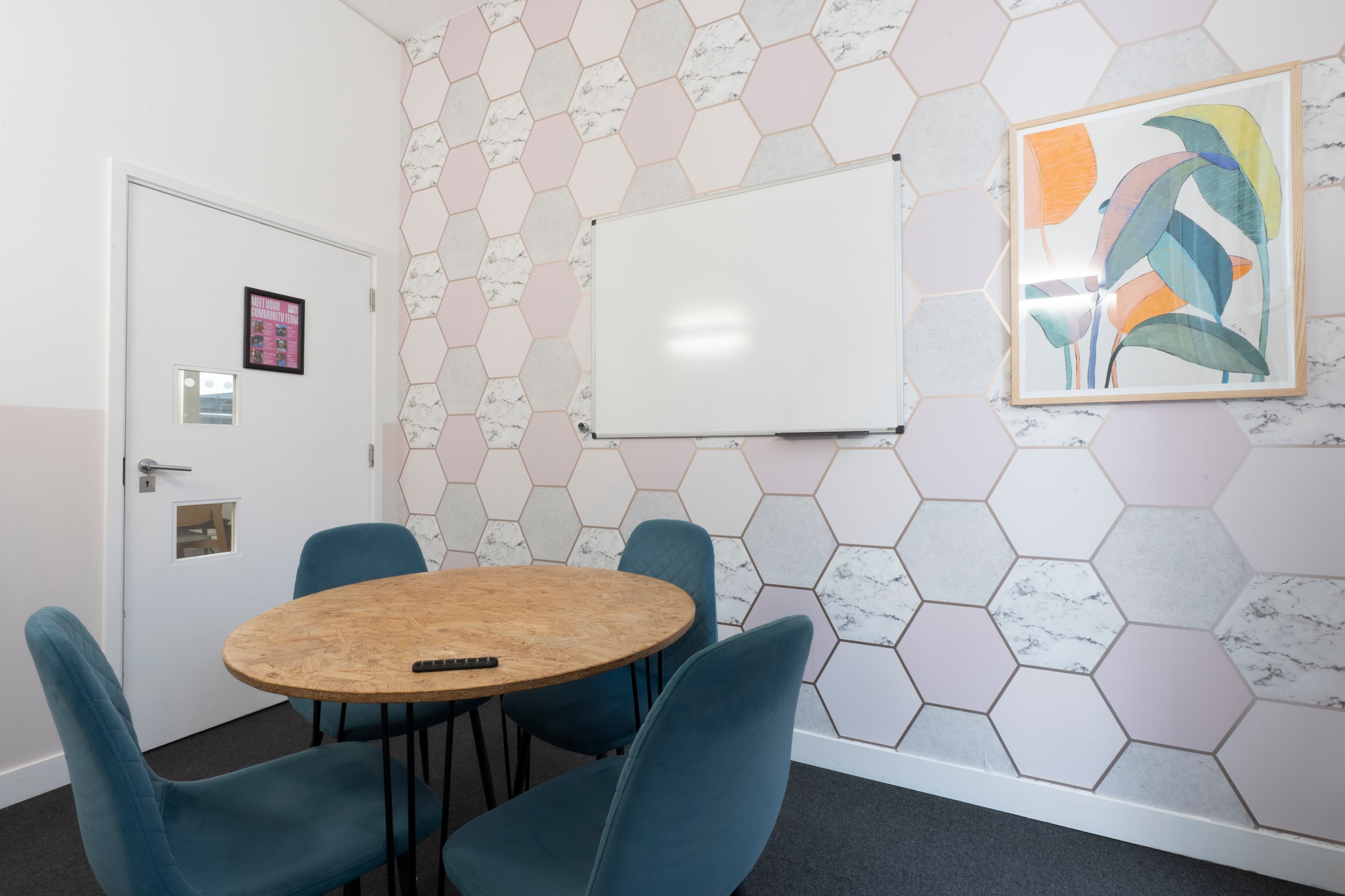 Runway East Borough Market, Ayla photo #2