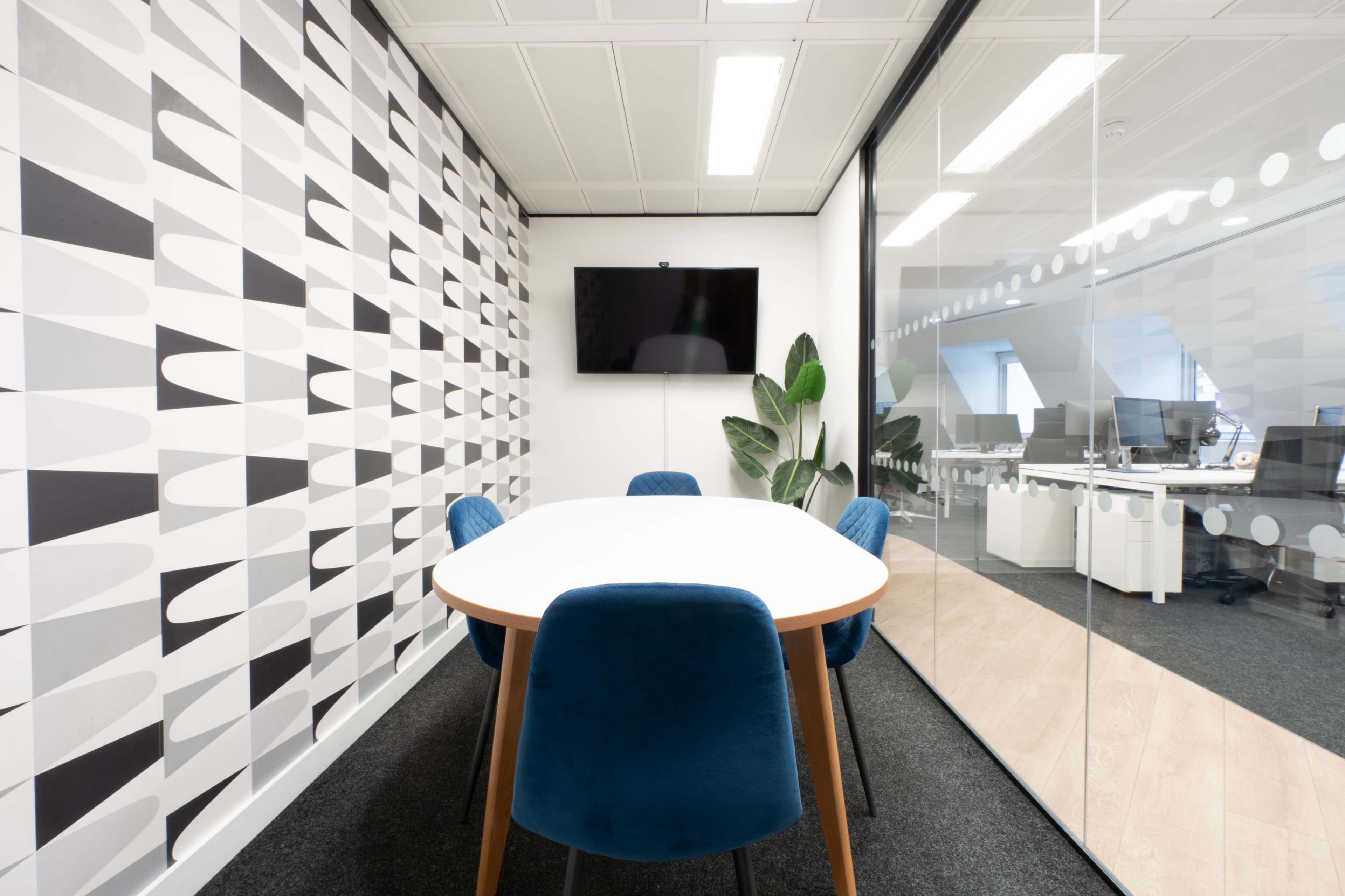 Runway East Borough Market, Solo photo #2