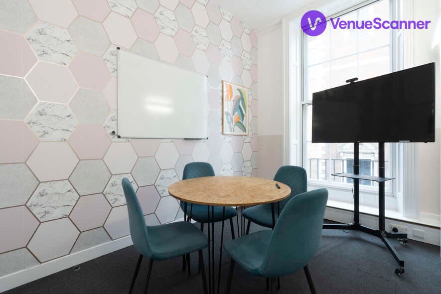 Runway East Borough Market, Ayla photo #3