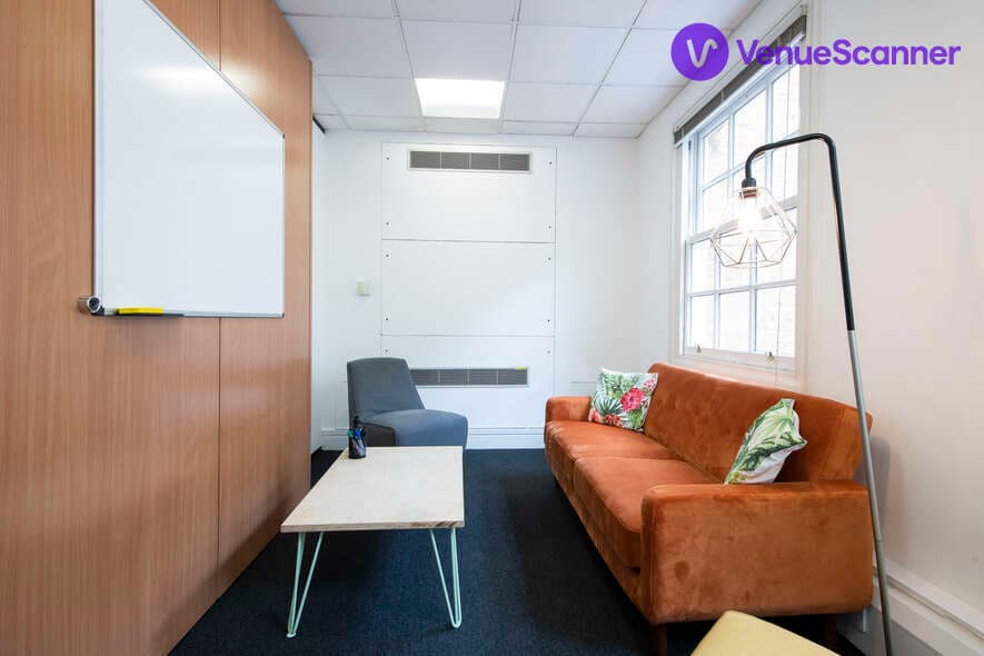 Runway East Borough Market, Wiley photo #3