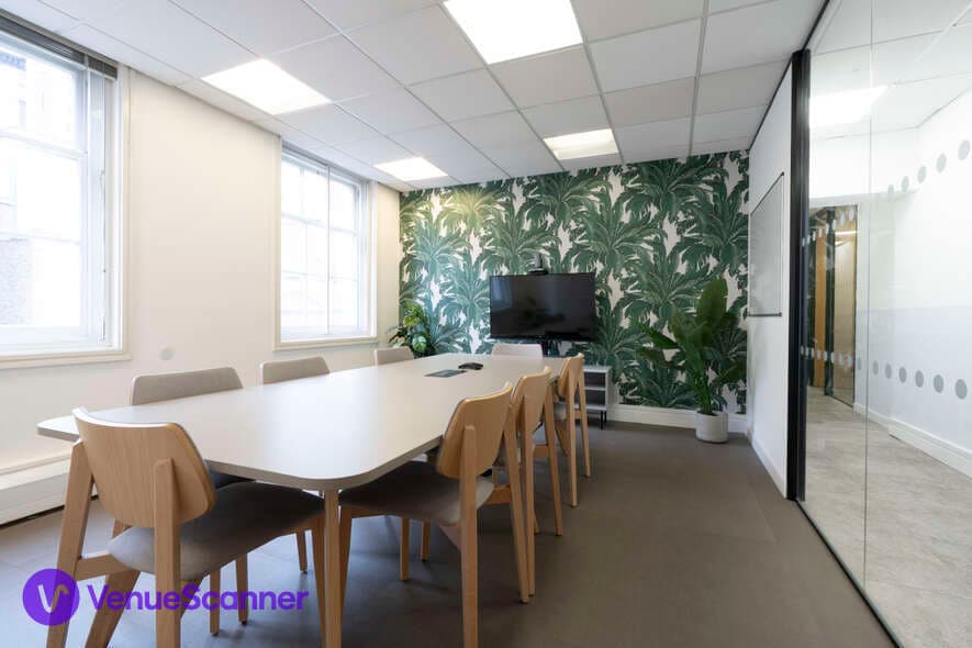 Runway East Borough Market, Picard photo #3