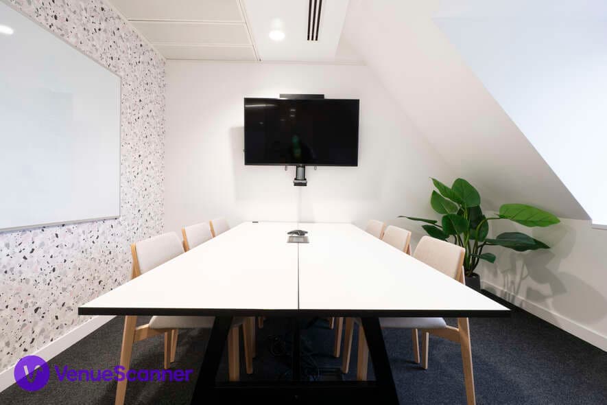 Maggie, Runway East Borough Market photo #1