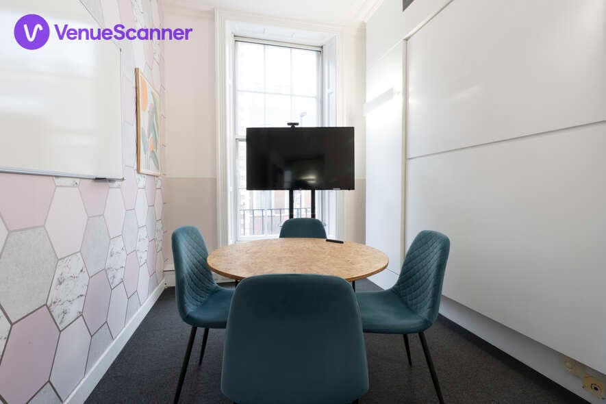 Ayla, Runway East Borough Market photo #1