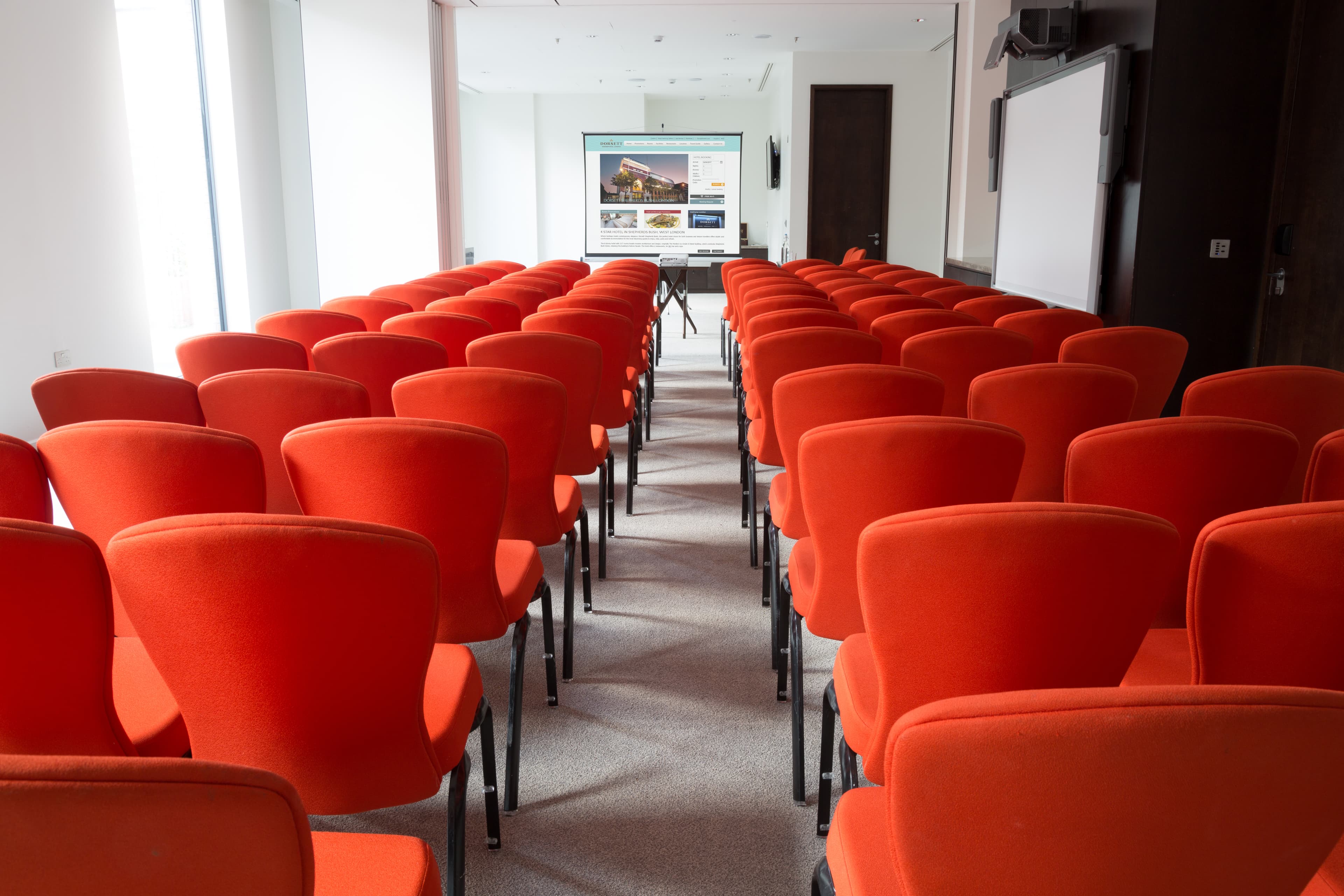 Dorsett Suite, Dorsett Shepherds Bush Hotel Meeting Space photo #4