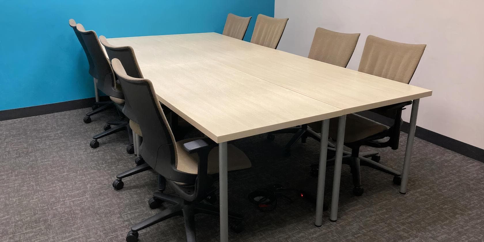 Wave: Private Conference Room