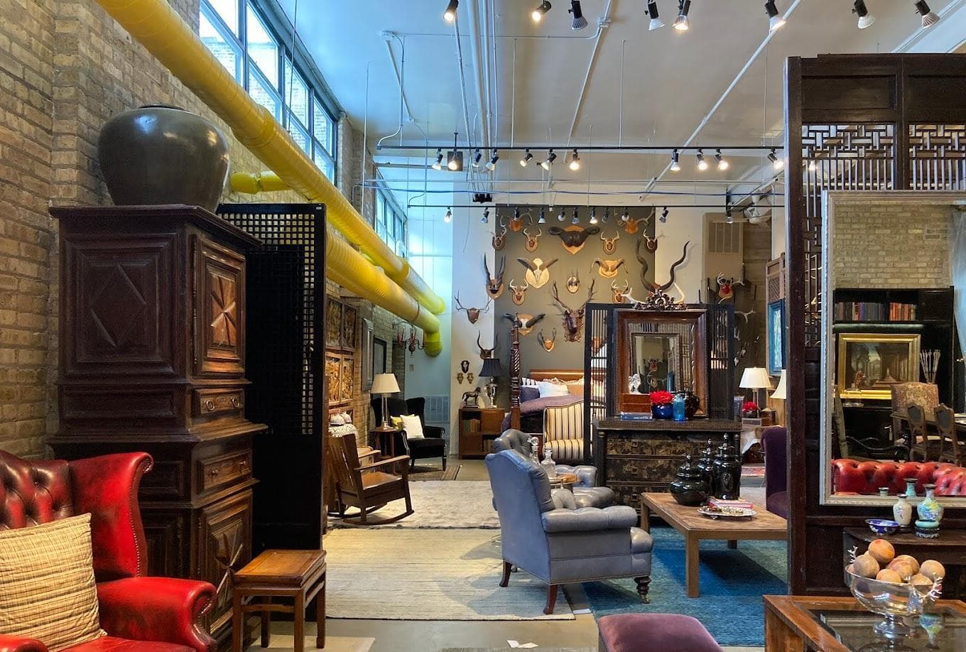 Photo of The Golden Triangle, Showroom