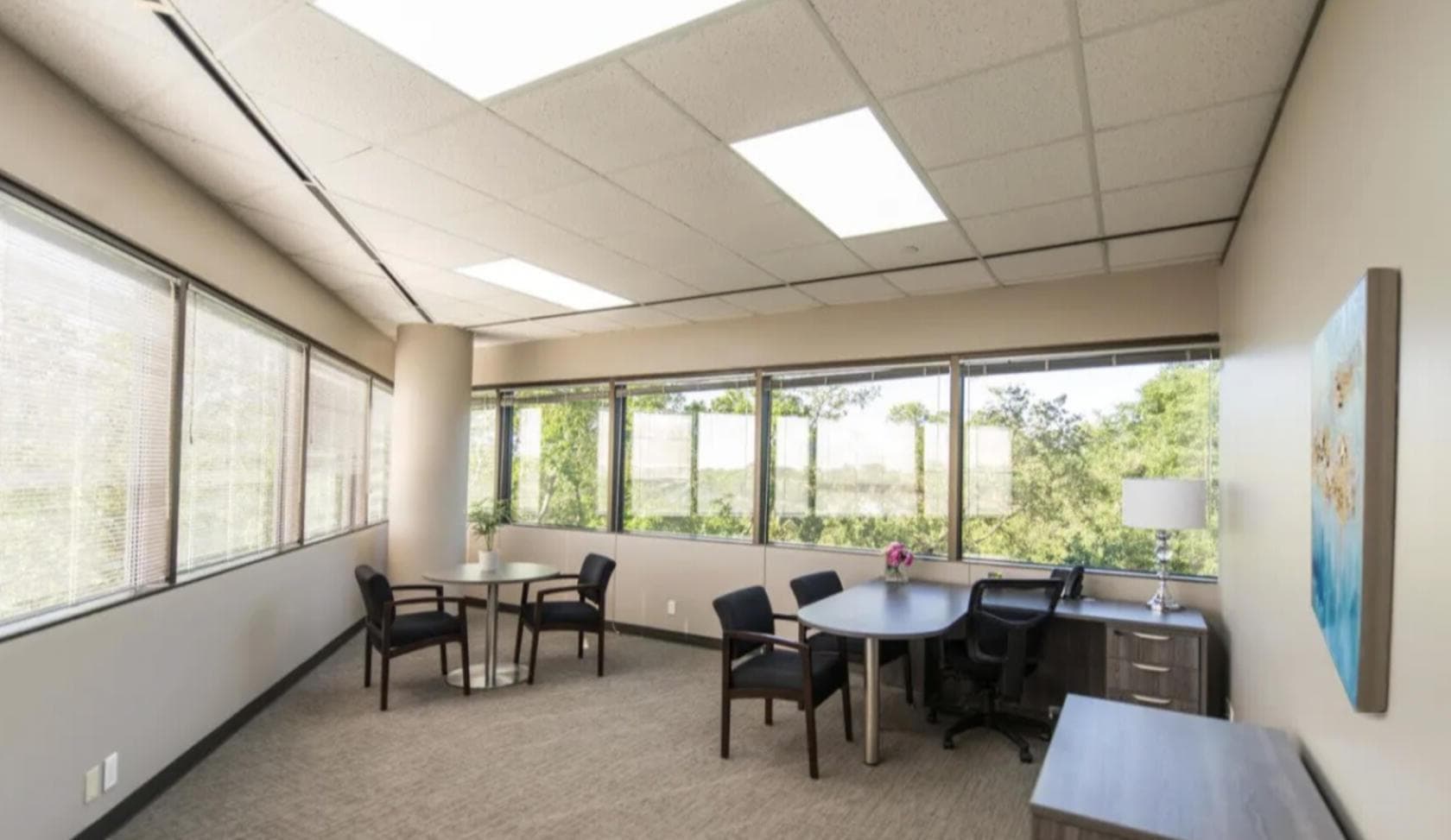 Modern Conference Room W/ TV +