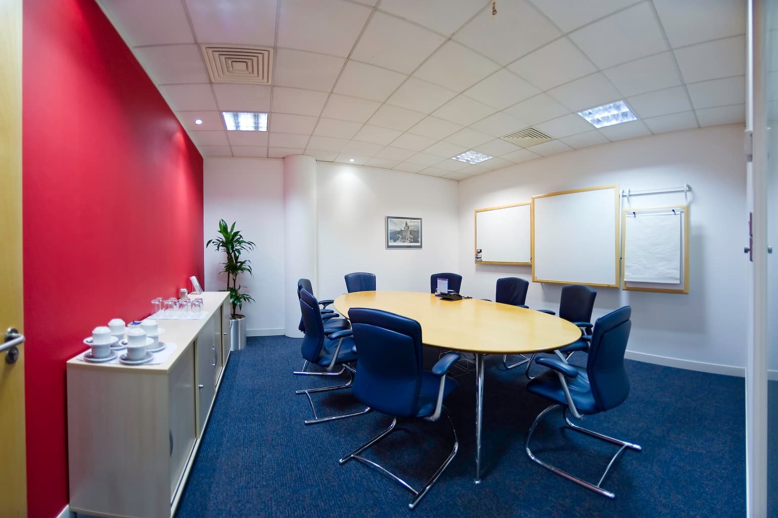 Hawker Sidley, Regus Hatfield Bishop Square photo #4