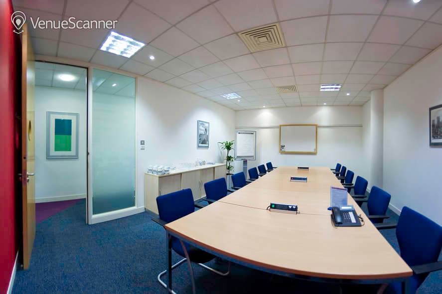 Hawker Sidley, Regus Hatfield Bishop Square photo #1