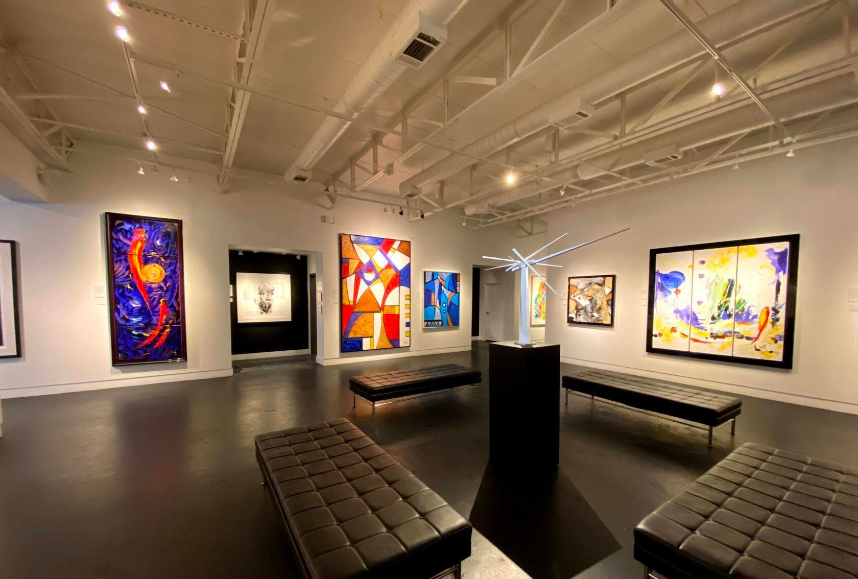 Photo of Samuel Lynne Galleries, Gallery