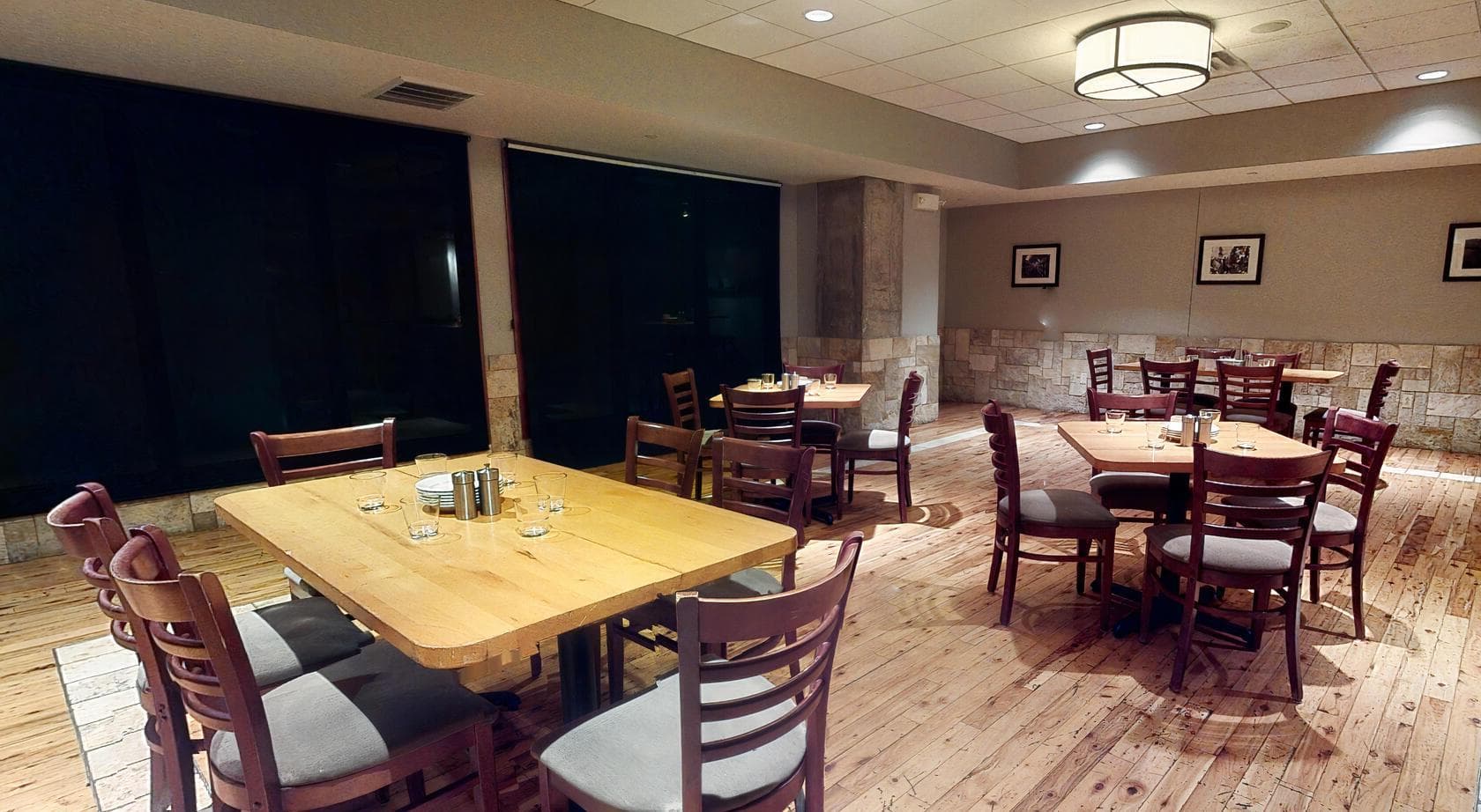 Regusci Room, Pinstripes - Georgetown DC photo #1