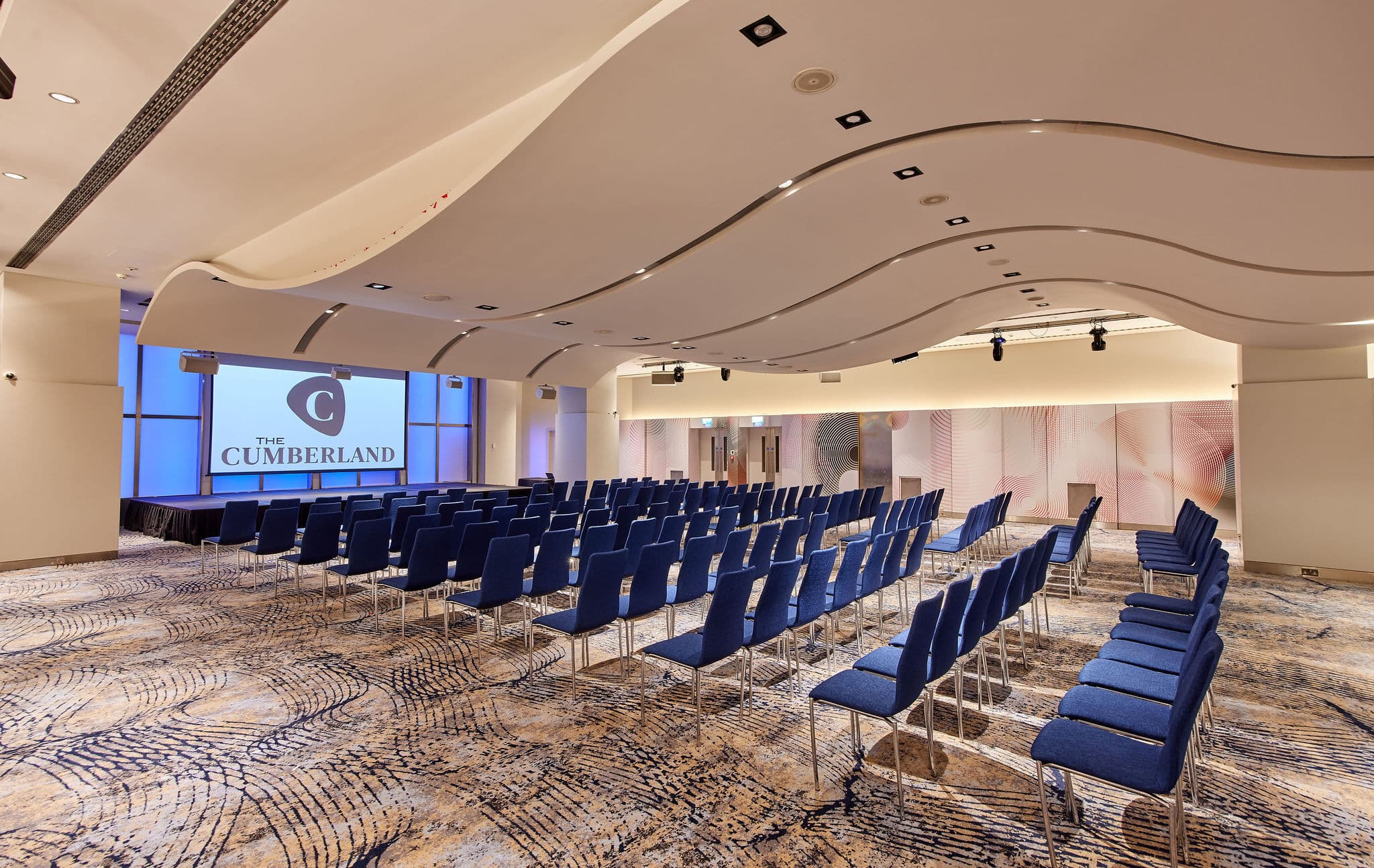 The Cumberland Hotel, The Arena photo #2