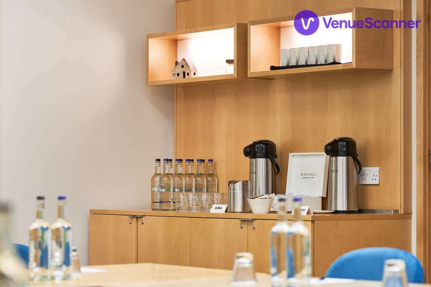 Studio 10, The Cumberland Hotel photo #1