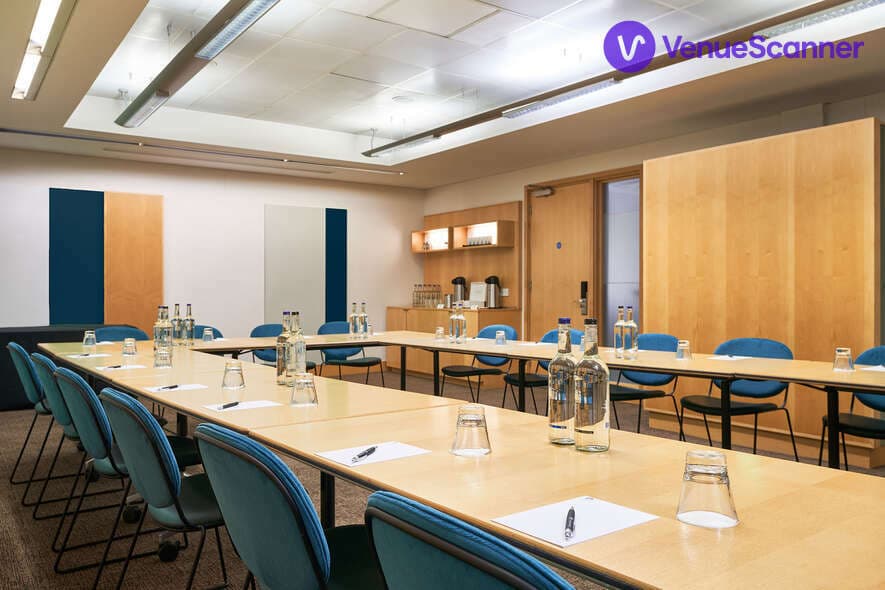 Studio 2, The Cumberland Hotel photo #1