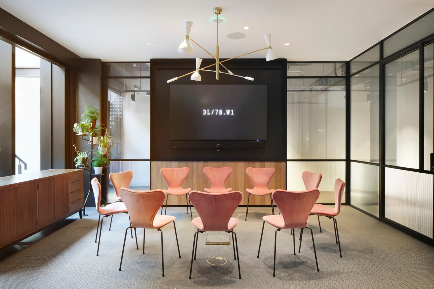 Martin Room, DL/78 Fitzrovia photo #3