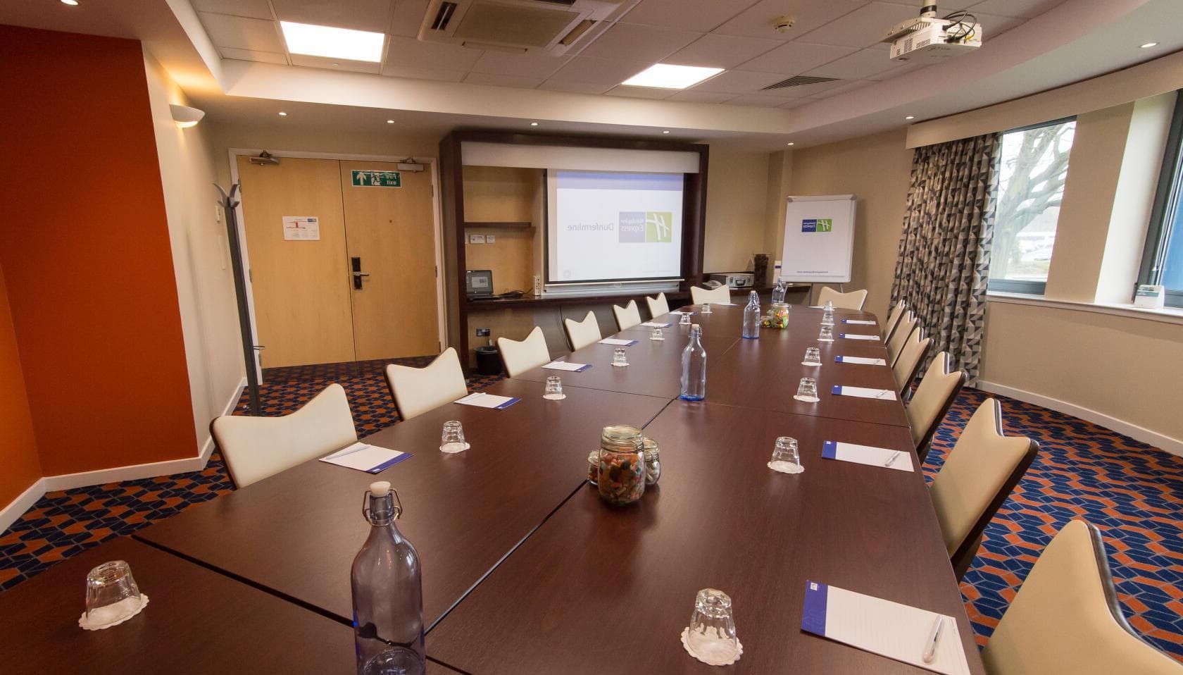 Carnegie, Holiday Inn Express Dunfermline by IHG photo #1