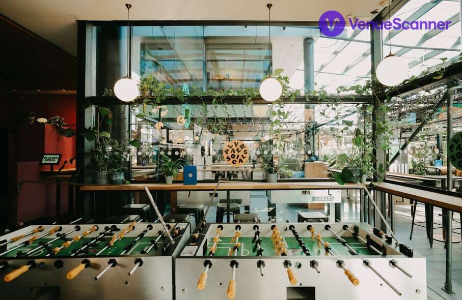 Full Venue, Players Social photo #2